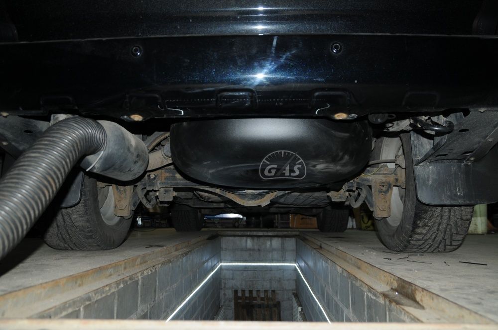ГБО на Toyota Land Cruiser 200