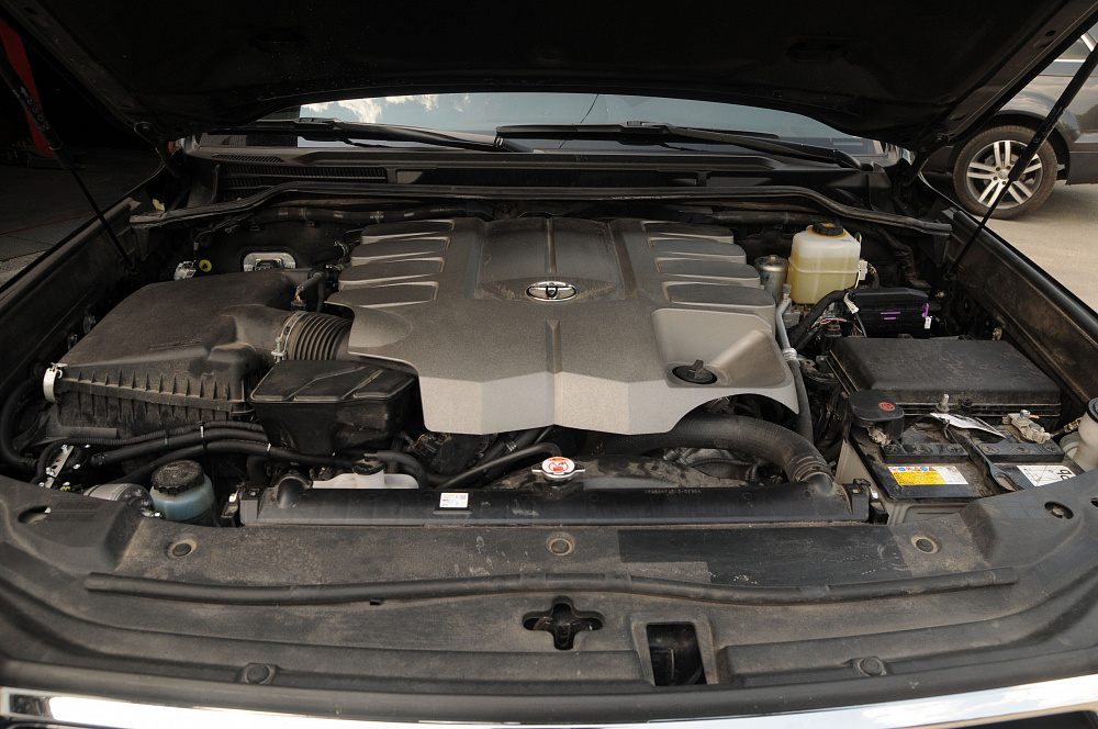 ГБО на Toyota Land Cruiser 200 4.6 2020