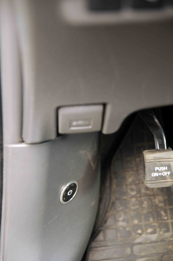 ГБО на Toyota Prius 1.8 2011