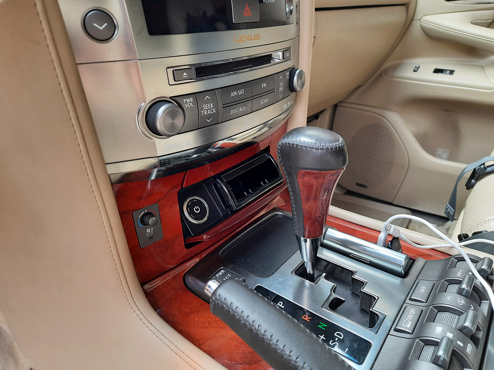 ГБО на Lexus LX570 5.7 2008