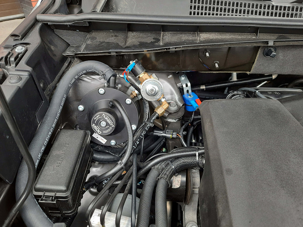 ГБО на Toyota Highlander 3.5 2017