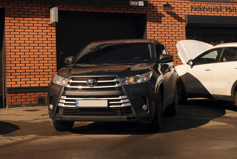 ГБО на Toyota Highlander 2.7 2015