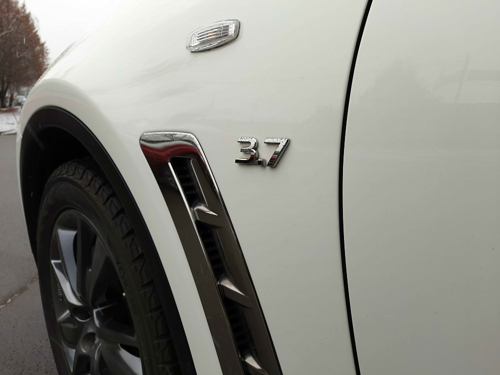 ГБО на Infiniti QX70 3.7 2013